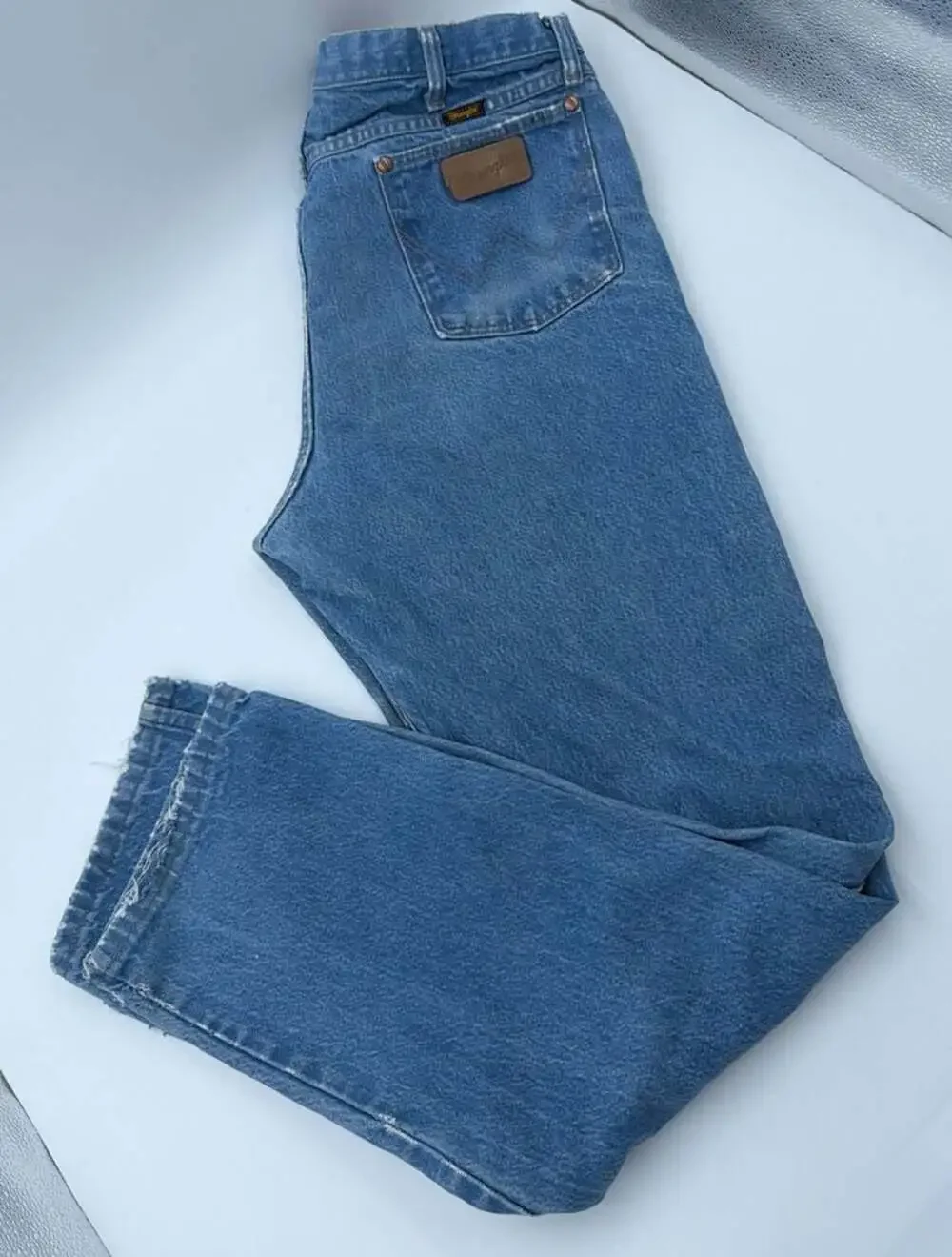 Vintage Style Wrangler 13MWZ Cowboy Cut Original Fit Jeans 38x34 - Picture 3 of 8